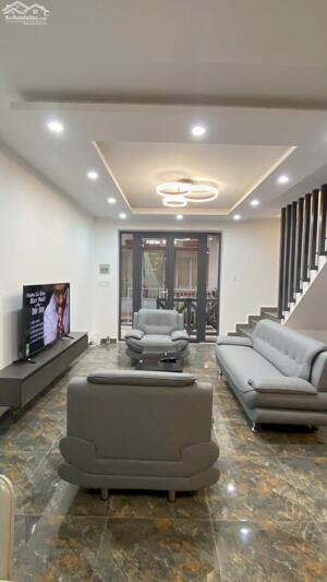 BÁN NHÀ MỚI SỔ RIÊNG XÂY DỰNG ĐƯỜNG NGUYỄN TRUNG TRỰC