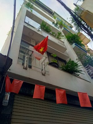 bán nhà dân xây phú thượng tây hồ gần ciputra ngõ thông diện tích: 62m 5t 15.8 tỷ. 