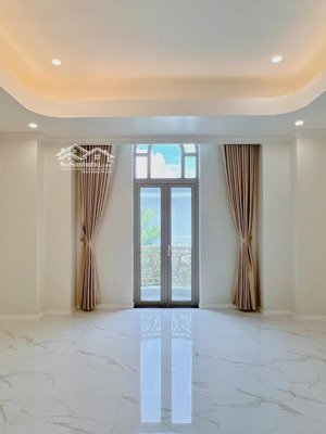 bán siêu phẩm biệt thự 1 trệt 2 lầu đường số 18 kdc bình khánh 5