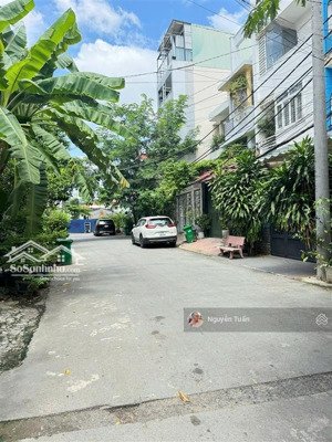 đất biệt thự thảo điền khu vip quận 2 dt 13.5x8.5m, sổ hồng riêng, giá siêu tốt 23 tỷ