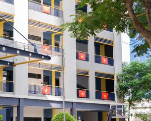 bán căn hộ bcons city tầng thấp view hồ bơi, căn duy nhất giá tốt nhất,hđ thuê 12triệu 2,58 tỷ