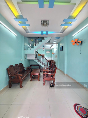 bán nhà 1 trệt 2 lầu, sổ riêng, ngay khu chợ xóm nghèo 300m, p.dĩ an, tp.dĩ an