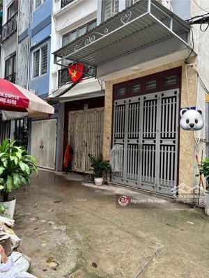 nhà 3 tầng nam dư hiếm có 60m2-5,9 tỷ- ô tô 45 chỗ đỗ cổng