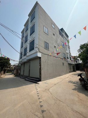 ôtô ngủ trong nhà tại phụng châu - chương mỹ, 36m2*4t full nội thất mà chỉ nhỉnh 4 tỷ.