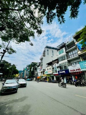 nhà mặt phố ngọc hà 60m - vị trí đẹp nhất của phố.kinh doanh ngày đêm, sổ đỏ vuông đẹp-giá 35 tỷ