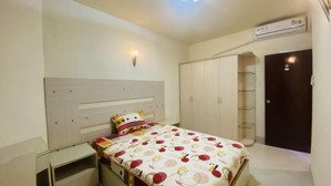 cần cho thuê gấp căn hộ hùng vương plaza p12. q5