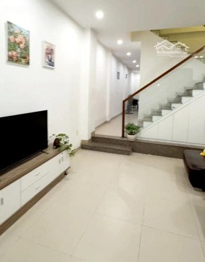 bán nhà 3 tầng mt gần vĩnh tân gần lê đình lý