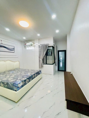 bán nhà 5 tầng mới - huỳnh tấn phát - nhà bè - hxh 6m - giá nhỉnh 6 tỷ xíu - tặng full nội thất