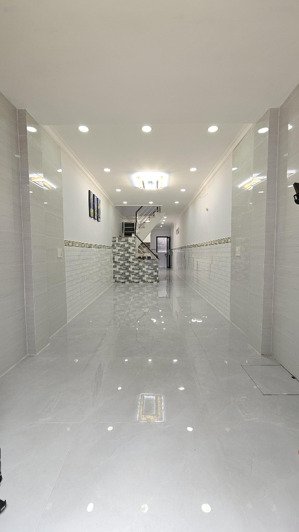 nhà đẹp hẻm thông thoáng âu dương lân quận8 gần cầu chữ y