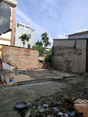 hiếm! bán đất thuỵ phương 5m ra ô tô, vài bước chân ra đường 40m, hồ điều hoà, giá hơn 4 tỷ