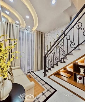 nha đẹp trống chốt giao nha ngây ngần mặt tiền khu trung tâm quận phú nhuận