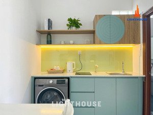 iêu phẩm ban công siêu lớn máy giặt riêng nội thất hiện đại