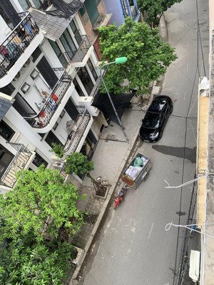 mặt phố trung tâm quận hà đông, 35m2 x 5 tầng, 11 tỷ xíu, ô tô tránh nhau vỉa hè.