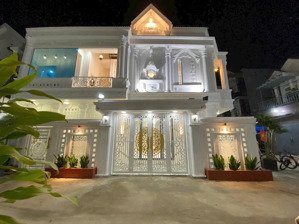 bán nhà riêng tại tt. nhà bè đường huỳnh tấn phát - ngang 5,3mx14m, nhà mới đẹp, giá 5tỷ390