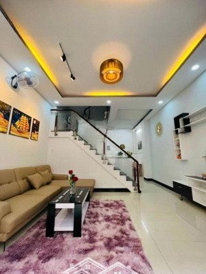 định cư bán gấp nhà hẻm ôtô - phạm văn hai tân bình cách chợ 500m còn mới - 1,550 tỷ. lh 