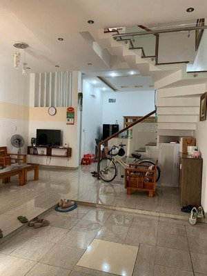 chính chủ bán căn nhà kiên cố 3 tầng đường thanh long, trung tâm hải châu đà nẵng