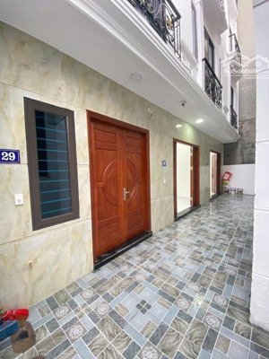 bán gấp - quận uỷ btl - 33m 5 tầng - nhỉnh 5 tỷ - gần phố