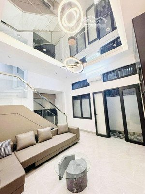 hoa hậu ba đình - 36 m - 5 tầng - nhỉnh 8 đồng - nhà mới - kinh doanh - cho thuê