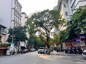 bán nhà mặt phố thái phiên, lô góc, 5 tầng đẹp, gần vincom bà triệu, sổ đỏ vuông, nhỉnh 20ty