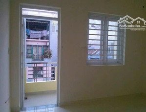 cho thuê phòng trọ 1 người có ban công, sạch đẹp ở đường phổ quang, tân bình, gần sân bay