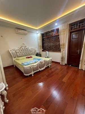 oto đỗ cửa phố quỳnh mai nhà đưpj kinh doanh 2 thoáng 46mx4t giá 7.5 tỷ