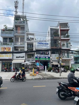 bán nhà mt cách mạng tháng tám, q.10| dt: 4,5m x 21m| 90m²| gía 35 tỷ| lh 