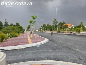 Cần tiền bán nhanh lô đất 1888,8 m2 ( sẵn 780m2 Thổ cư ) 206 Vĩnh Hoà, Tân Ngãi, giá đầu tư