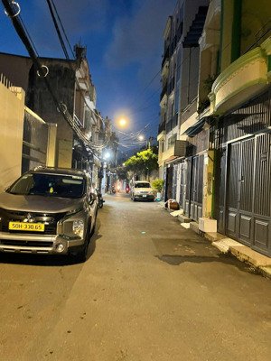 bán nhà 2 tầng hẻm xe hơi tránh, khu vip kiều đàm, trần xuân soạn, quận 7, chỉ nhỉnh nhẹ 6 tỷ