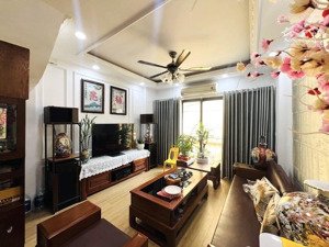 nhà riêng ba gác phi- cạnh trương định- 41m- hơn 7 tỷ