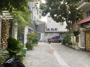 bán nhà 4 tầng đẹp - đường trước nhà xe hơi quay đầu- hẻm 482 lê quang định, bình thạnh