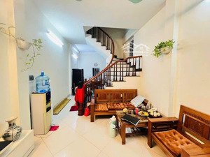bán nhà riêng phố đội cấn, nhà mới ở luôn, gần phố gần ô tô. dt 46 m2 x 4 tầng, giá chào 10,5 tỷ