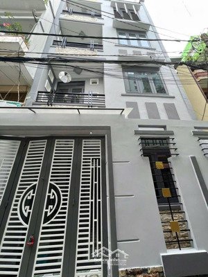 bán chdv ngang lớn, chỉ 18,5tỷ nhà hầm, trệt, 3l st chủ nhà định cư nước ngoài hạ giá bán nhanh