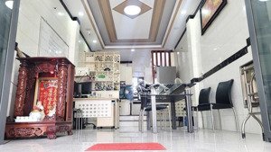 hxh lam sơn nhà 4 tầng kiên cố- ngang 4m- chủ ở lâu đời, nhỉnh 12ty tl