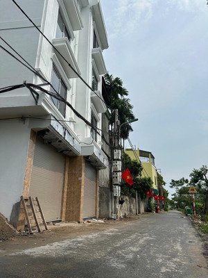 hàng hiếm tại thuỵ phương thang máy 5 tầng, ô tô tránh nhau, giá 5.5 tỷ