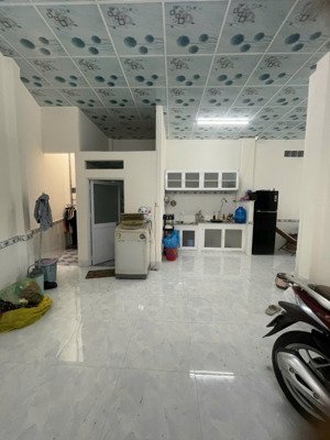 bán nhà mặt tiền tân hiệp 39. hốc môn. 4,25 tỷ