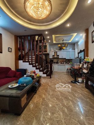 bán nhà riêng tại tây sơn, đống đa, hà nội, 12,5 tỷ, 50m2, 5 tầng, mt 5m , tặng nội thất .