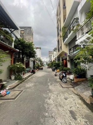 bán nhà mới 3 tầng btct đường tô hiệu hẻm nhựa 8m xe hơi 4x17m2 giá chỉ 6.8 tỷ lh 