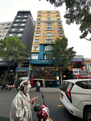 bán tòa nhà góc 2 mặt tiền nguyễn đình chiểu p.đakao, q1-dt: 10x26m hầm 9 lầu hđt 450tr/th 235 tỷ