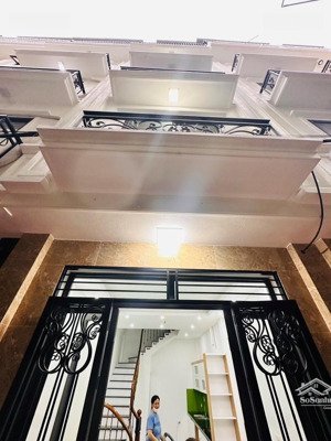 siêu phẩm nhà đẹp full nội thất ngay mặt phố giáp vành đai 3