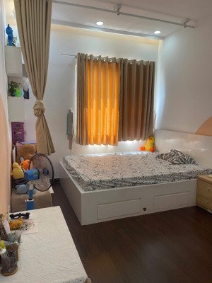 bán căn hộ chung cư carillon 2, trịnh đình thảo, 3,745 tỷ, 72 m2, tân phú, hcm chỉ với uy tín