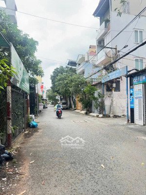 bán nhà hẻm xe hơi 5m 1 trục rất đẹp - 4x18 - giá tốt - gần khu công viên làng hoa gò vấp