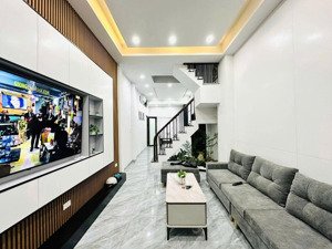 bán gấp nhà lê đức thọ- ngõ nông- gần svđ mỹ đình- nhỉnh 10.8 tỷ