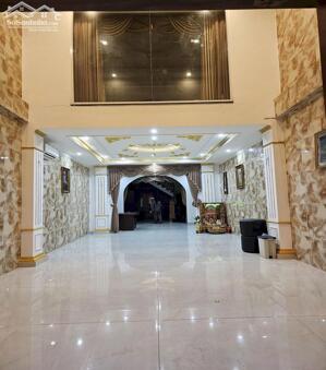 Bán nhà mặt tiền ĐS 2, KDC Bến Lức, P7, Q8, 110m2, 5 tầng, ngang 5m.