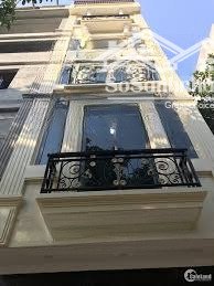 đẳng cấp và sang trọng: mặt phố ngô gia tự, 98m2, 7 tầng thang máy, nội thất châu âu, showroom