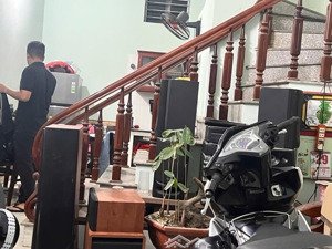 cc bán nhà 3 tầng dân xây ngõ 157 nguyễn quý trị kiêu kỵ gia lâm sát vinhomes ocean park chỉ 4,x tỷ