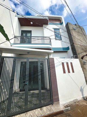 chủ ngộp gởi bán nhà 1 trệt 1 lầu p.tân vạn hẻm 247 bùi hữu nghĩa, 6x10=60m2, 3pn, thổ cư 100%, shr