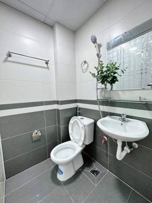 nhà đẹp phương canh, hàng xóm trịnh văn bô, s:35, 3 ngủ, 5 tầng, giá chỉ 6.600 tỷ