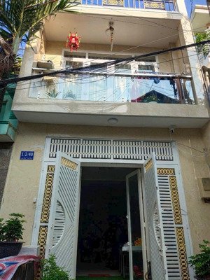 bán nhà hxh 8m thông đường phạm quý thích, p tân quý, q tân phú. lh hoàng