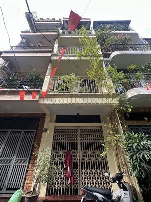 cực hiếm, 10.9 tỷ phân lô phố nghĩa tân 2 oto tránh dừng đỗ ngày đêm cách phố 50m