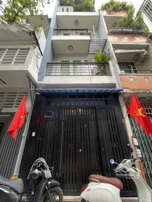 hiếm! bán nhà hxh 416 đường nguyễn đình chiểu, quận 3, 40m2, 4 tầng chỉ nhỉnh 8 tỷ